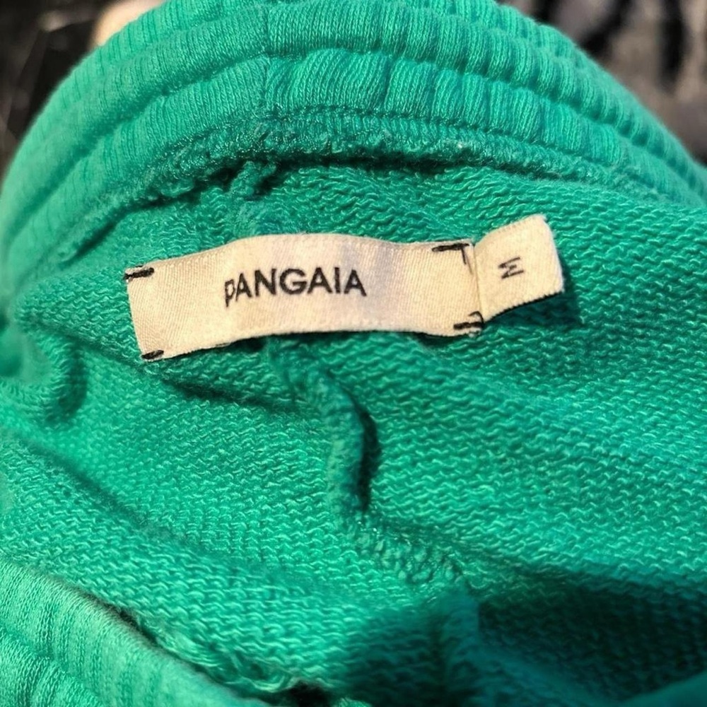 Patagonia Bright Green Women's Athletic Shorts - Picture 8 of 8